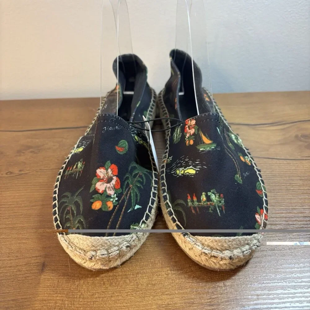 NWT Urban Outfitters Aloha Tropical Espadrilles Flats Womens Size 6